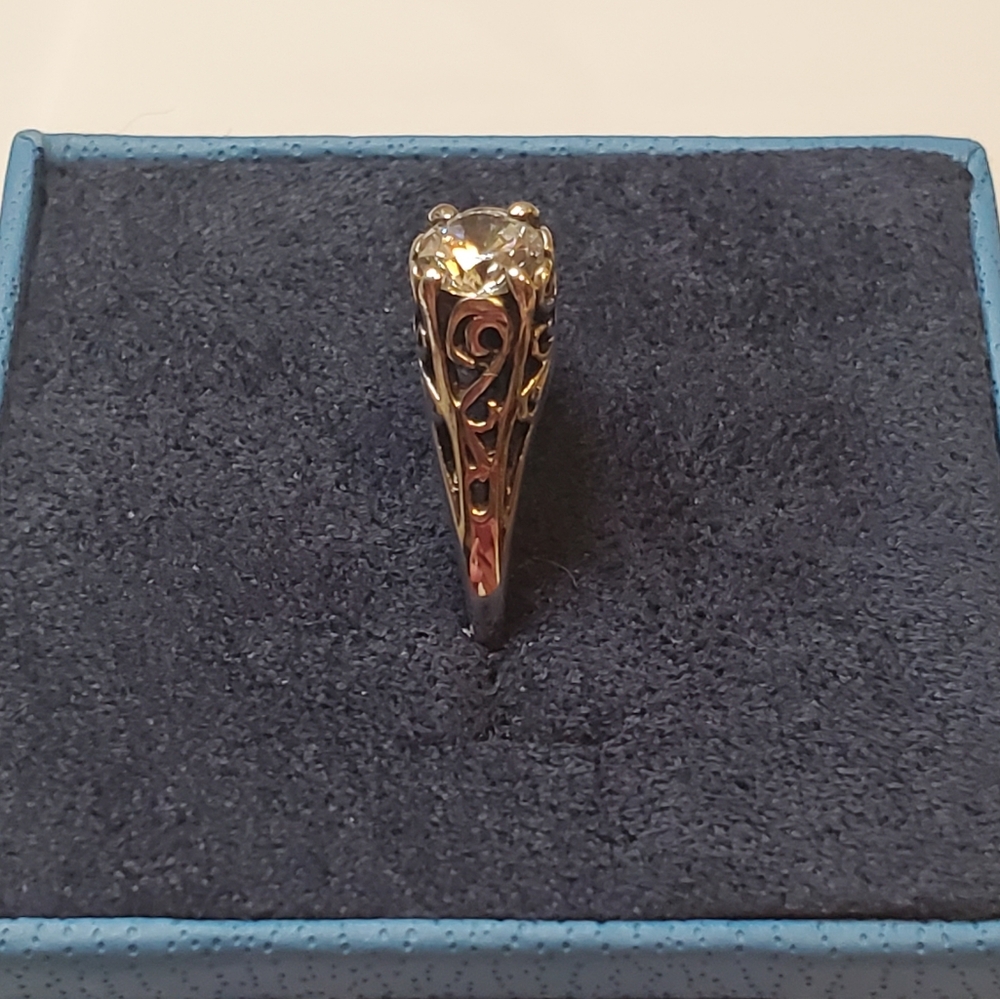 Vintage Scrolled Sterling Ring - Picture 11 of 16